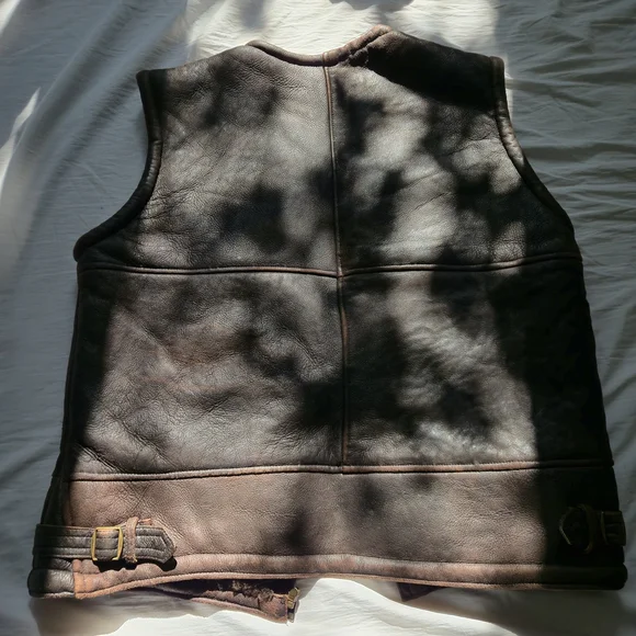 Men's Brown Leather Vest - Picture 3 of 10